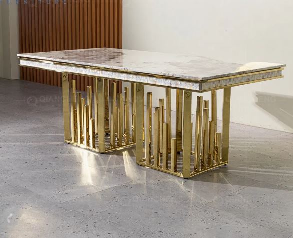 Shiny Marble Dining Table Set