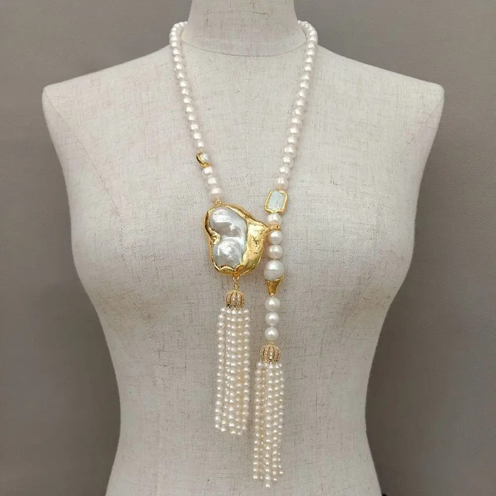 White Keshi Pearl Pendant Necklace / Ruchi