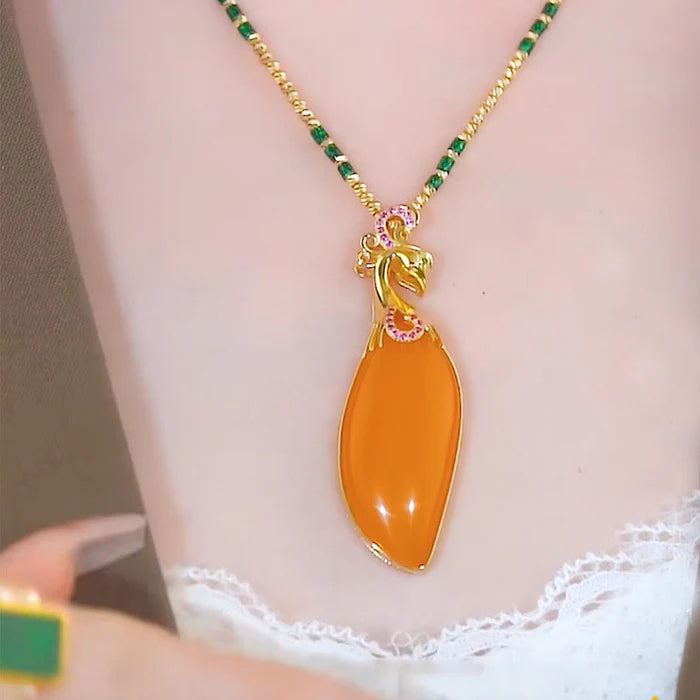 Freestyle Pendant Sweater Chain / Ruchi