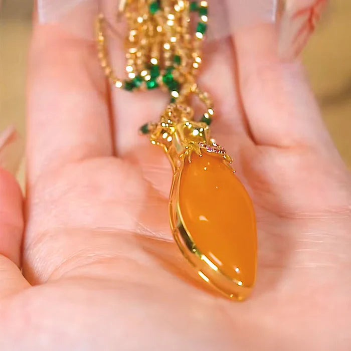 Freestyle Pendant Sweater Chain / Ruchi