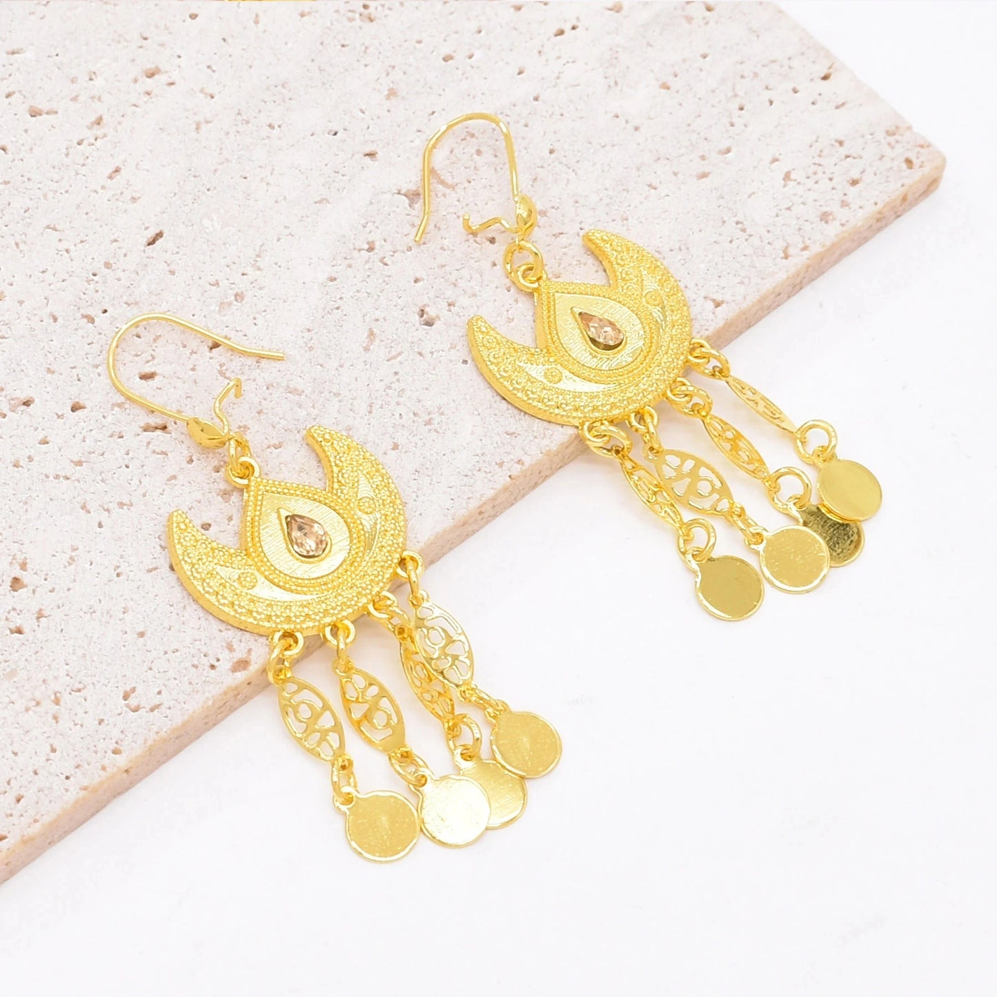 Bohemian Croissant Shaped Ethnic Necklace Set / Ruchi