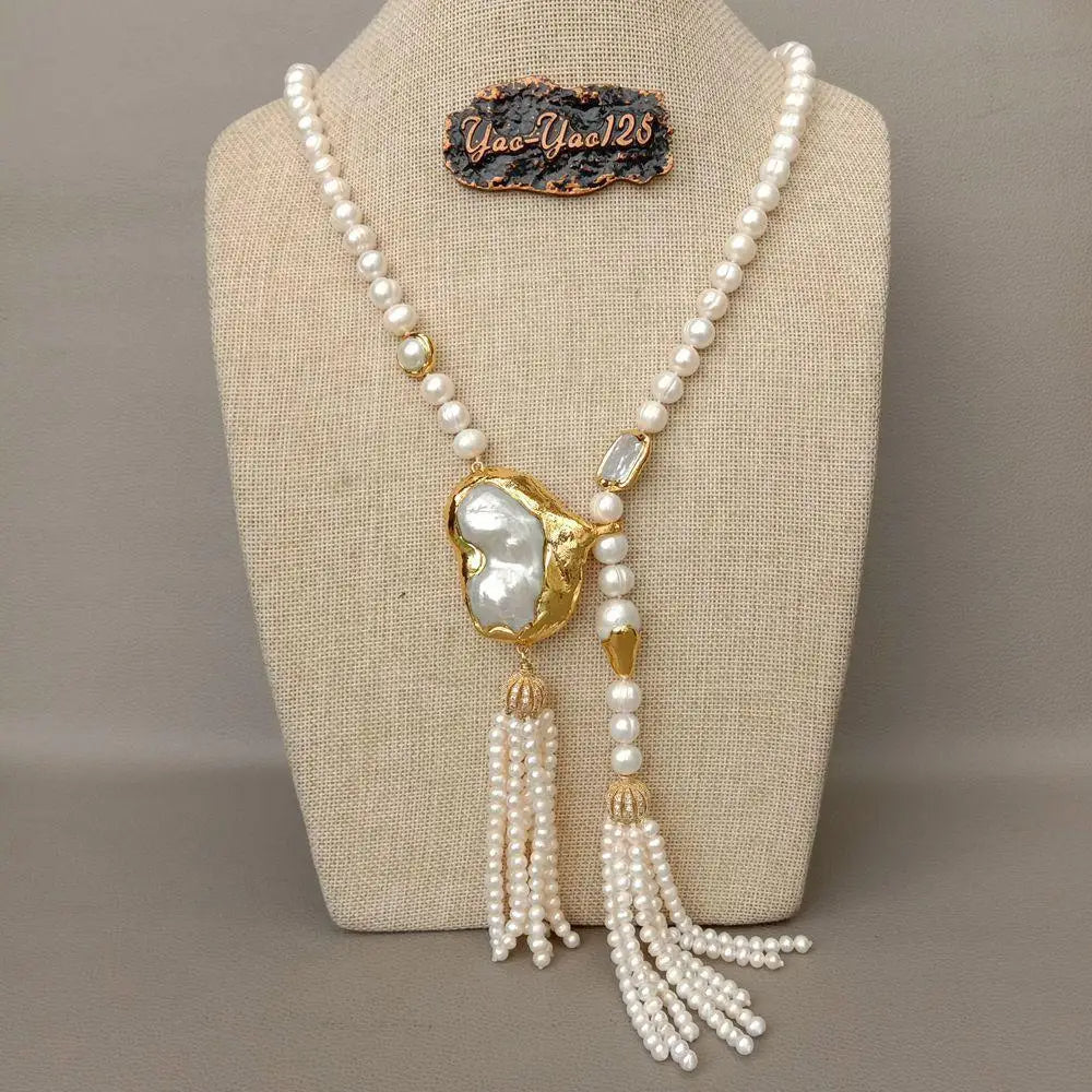 White Keshi Pearl Pendant Necklace / Ruchi