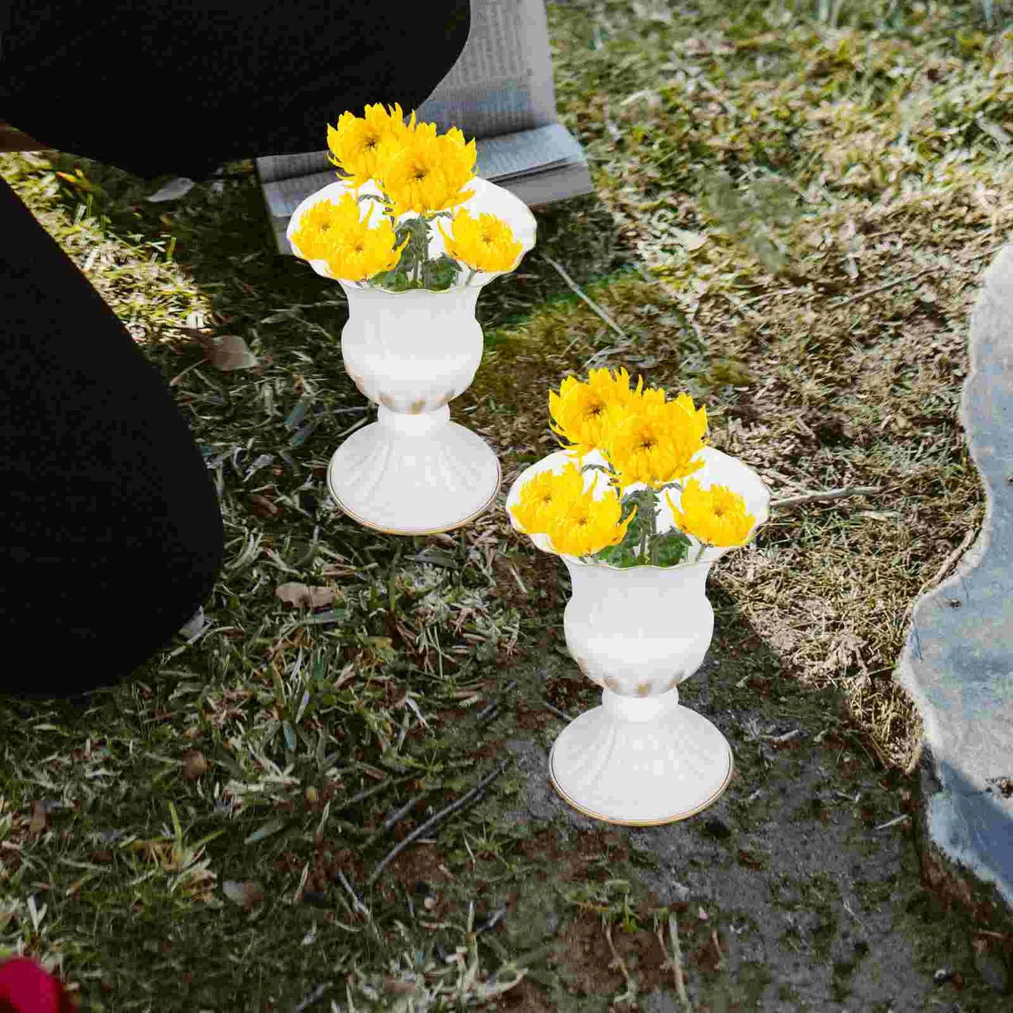 Metal Floor Vase Decor Set For Outdoor / Ruchi