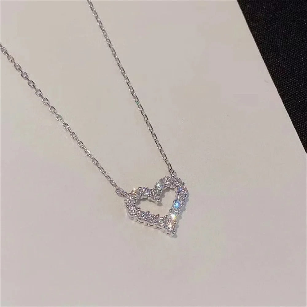 Enchanting Love Pendant Cubic Zircon Crystal Metal Necklace / Ruchi