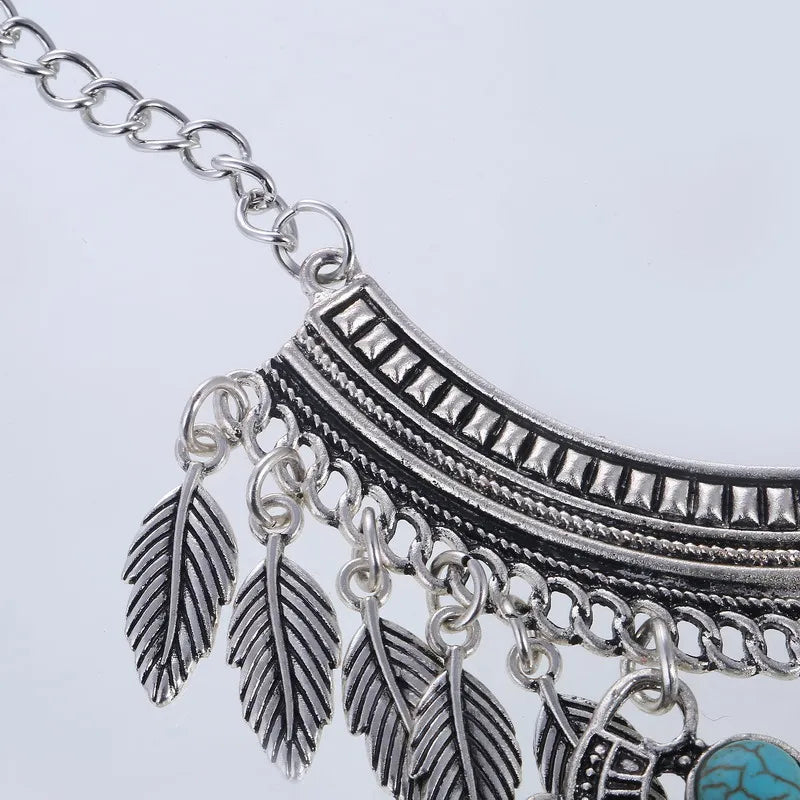 Leaf Shaped Vintage Necklace For Women / Ruchi