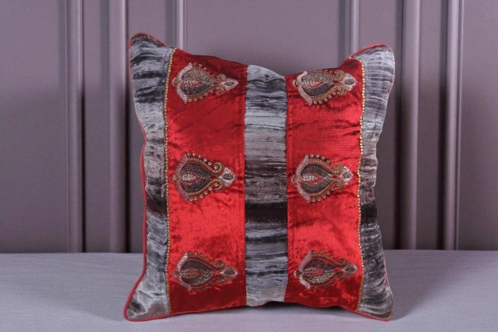 5 PCS Short Plush Cushion Covers / Ruchi