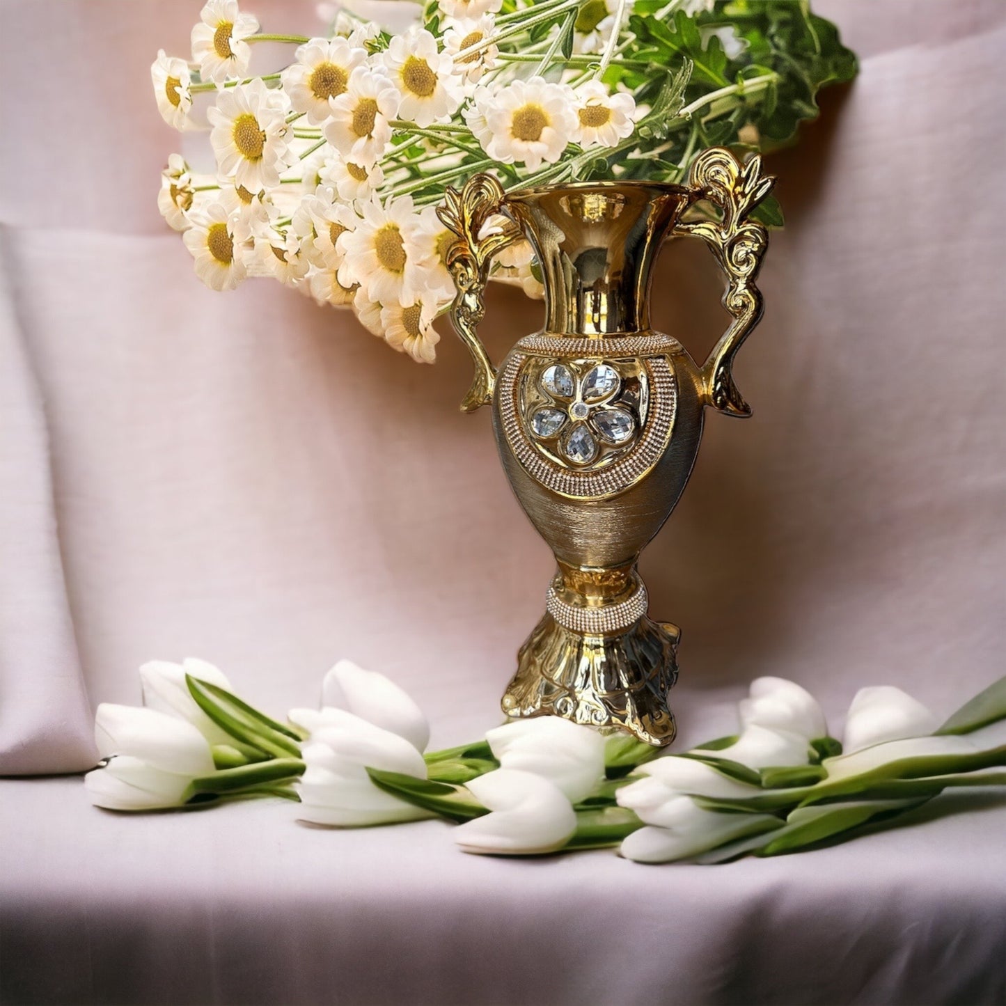 Antique Gold Trophy Flower Vase / Ruchi