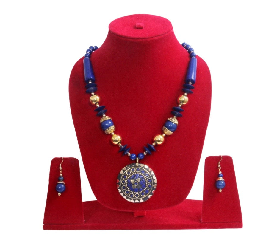 Blue Pendant Beaded Jewelry Set / Ruchi
