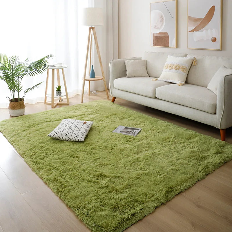 Appealing Design Solid Pattern Non-Slip Polyester Area Rug / Ruchi