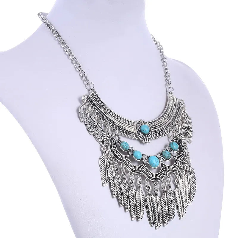 Leaf Shaped Vintage Necklace For Women / Ruchi