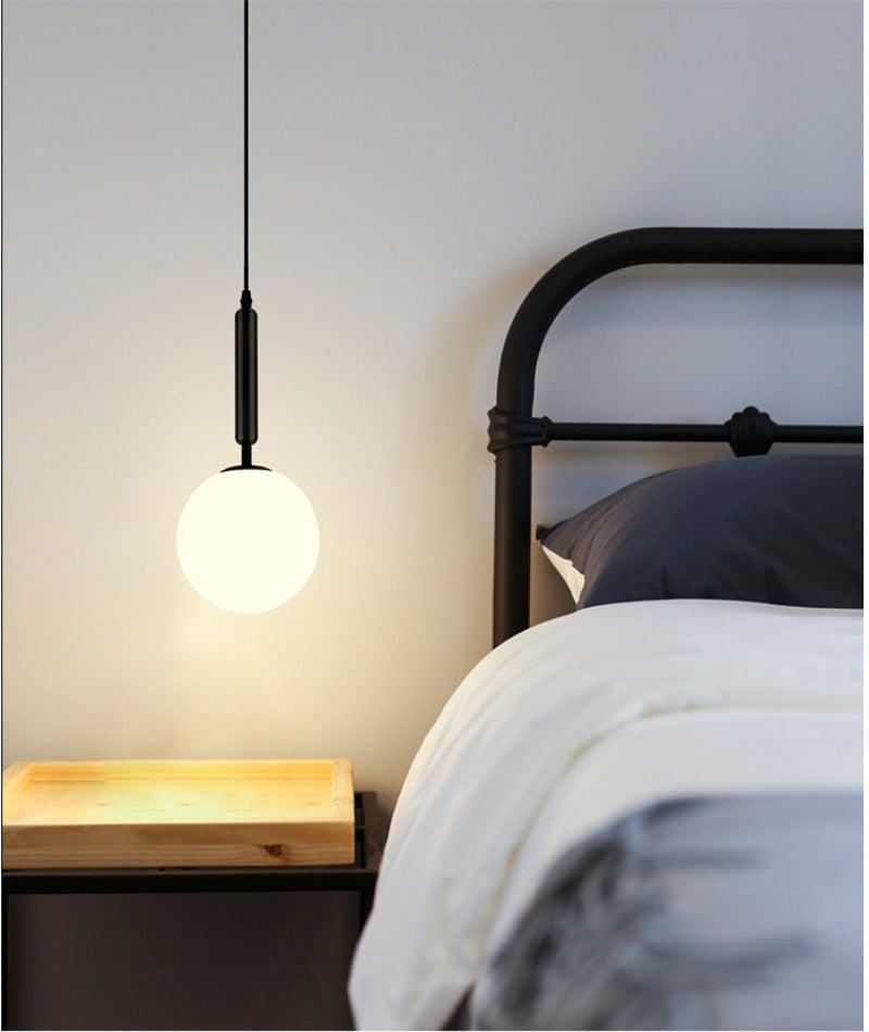 Round Glass Hanging Pendant Light / Ruchi