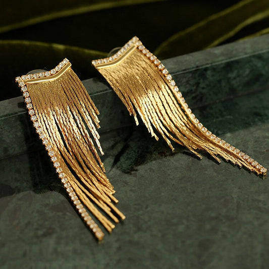 1 Pair Tassel Design Zirconia Brass Golden Earrings / Ruchi