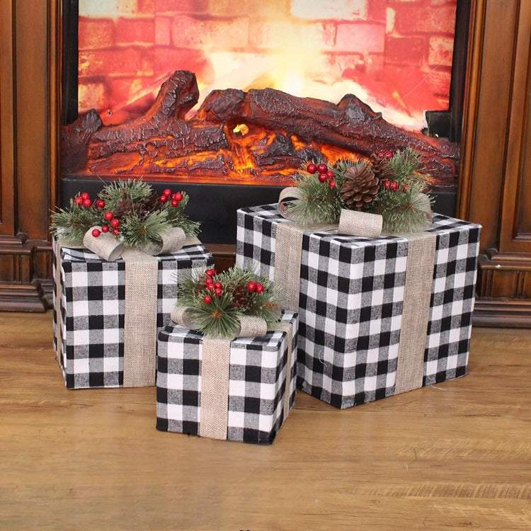 Set Of 3 Metal Christmas Gift Boxes / Ruchi
