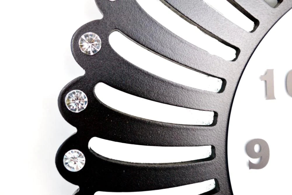 Modern Digital Quartz Glass Clock / Ruchi