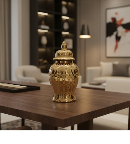 Decorating with Elegant Vases for a Luxurious Look