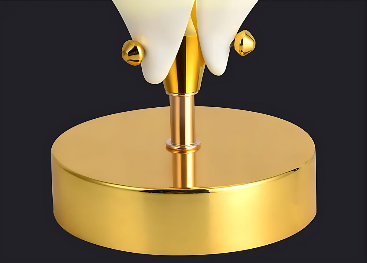 Flower Design LED Table Lamp For Bedroom / Ruchi