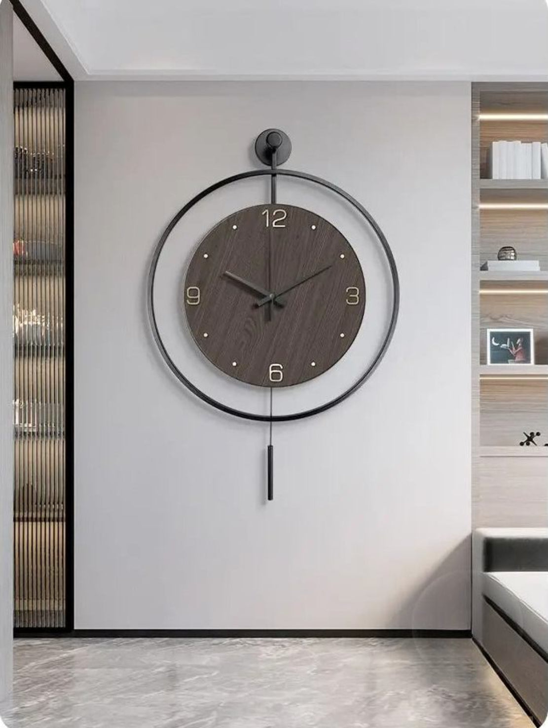 Modern Minimalistic Metal Round Wall Clock / Ruchi