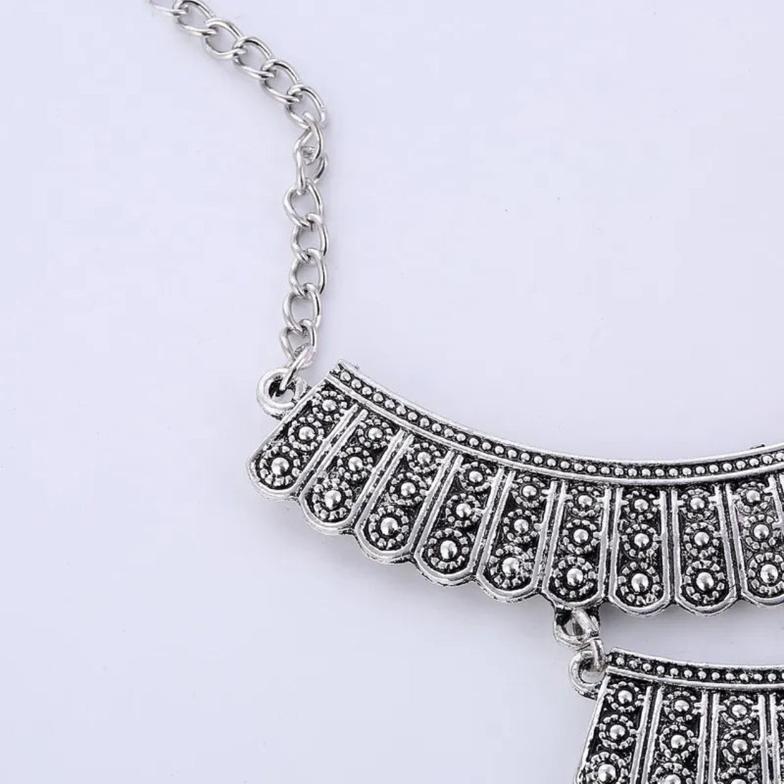 Vintage Tribal Multilayer Collar Metal Necklace / Ruchi