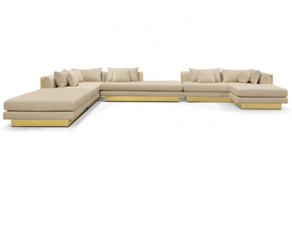 Fabric Upholstered Sectional Sofa / Ruchi