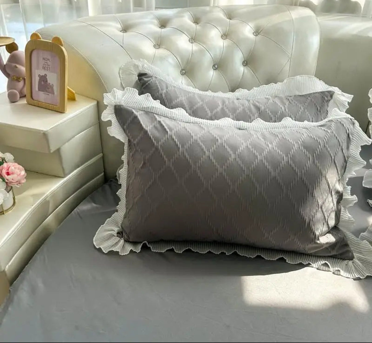 Round Microfiber Fabric Fitted Bedsheet And Bed-Skirt