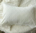 Cotton Round Fitted Bedsheet And Pillows