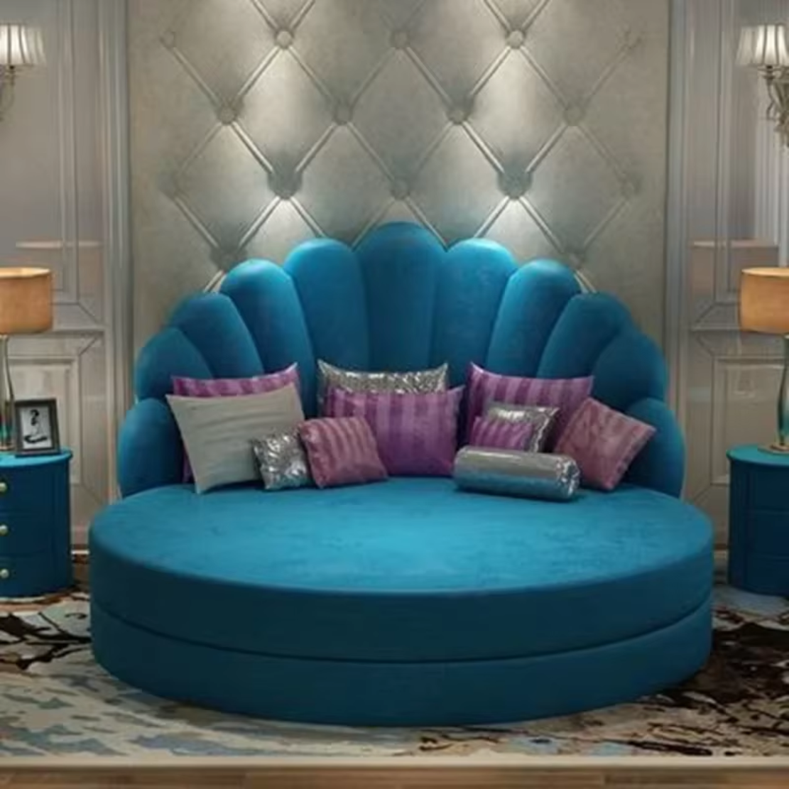 Luxury Velvet Round Bed / Ruchi