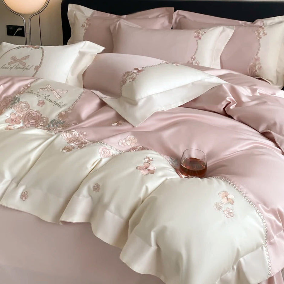 French-Style Fitted Floral Cotton Bedding Set / Ruchi