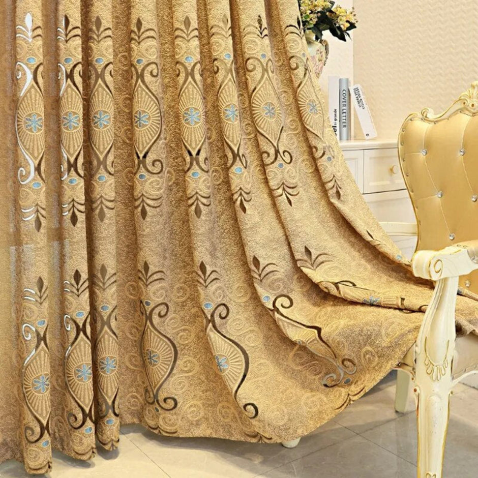 Luxury Embroidered Fabric Curtain / Ruchi