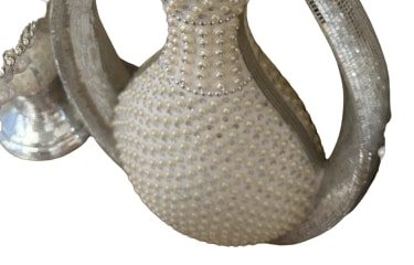 Luxury Style Pearl Crafted Floor Vase / Ruchi