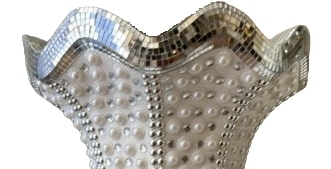 Modern Long Neck Flower Vase Decor / Ruchi