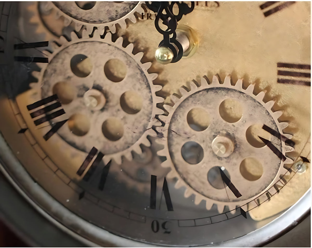 Vintage Mechanical Metal Alarm Clock / Ruchi