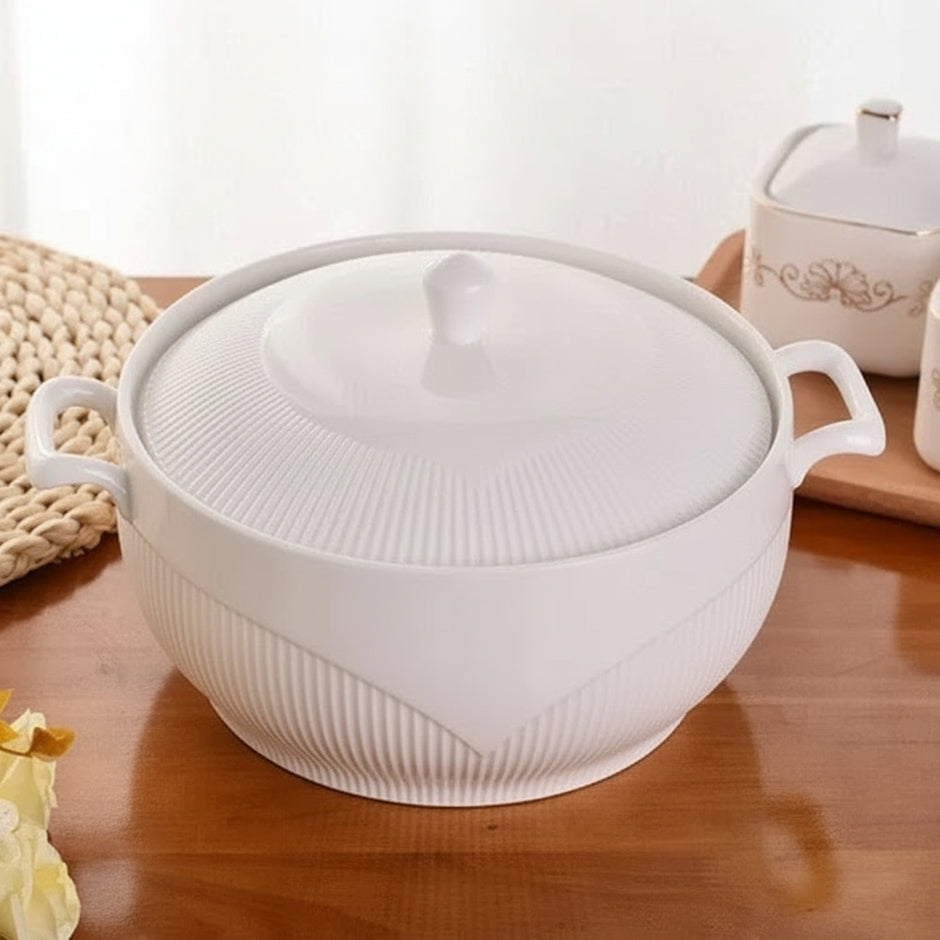 Round Ceramic Soup Bowl With Lid / Ruchi