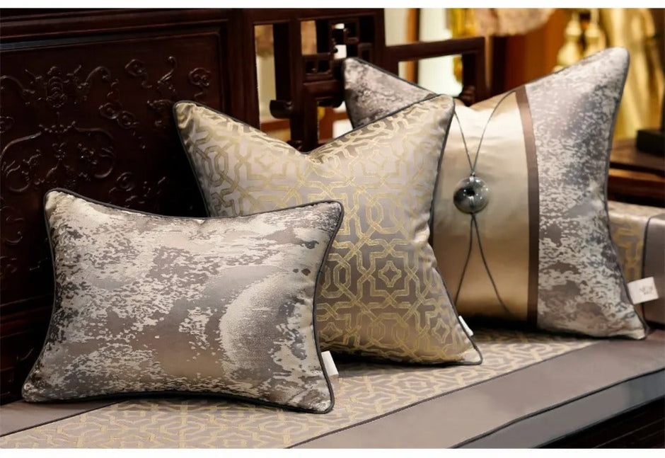Embroidered Jacquard Polyester Pillow Case / Ruchi