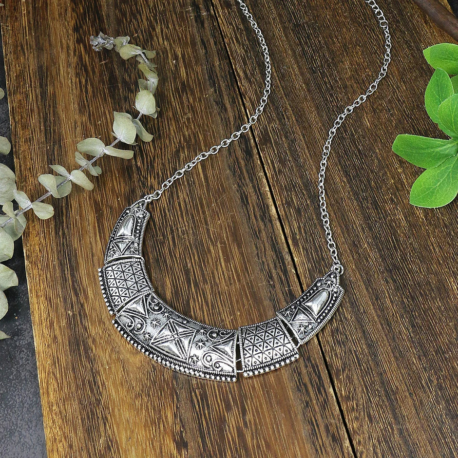 Ethnic Tribal Carved Metal Collar Necklace / Ruchi