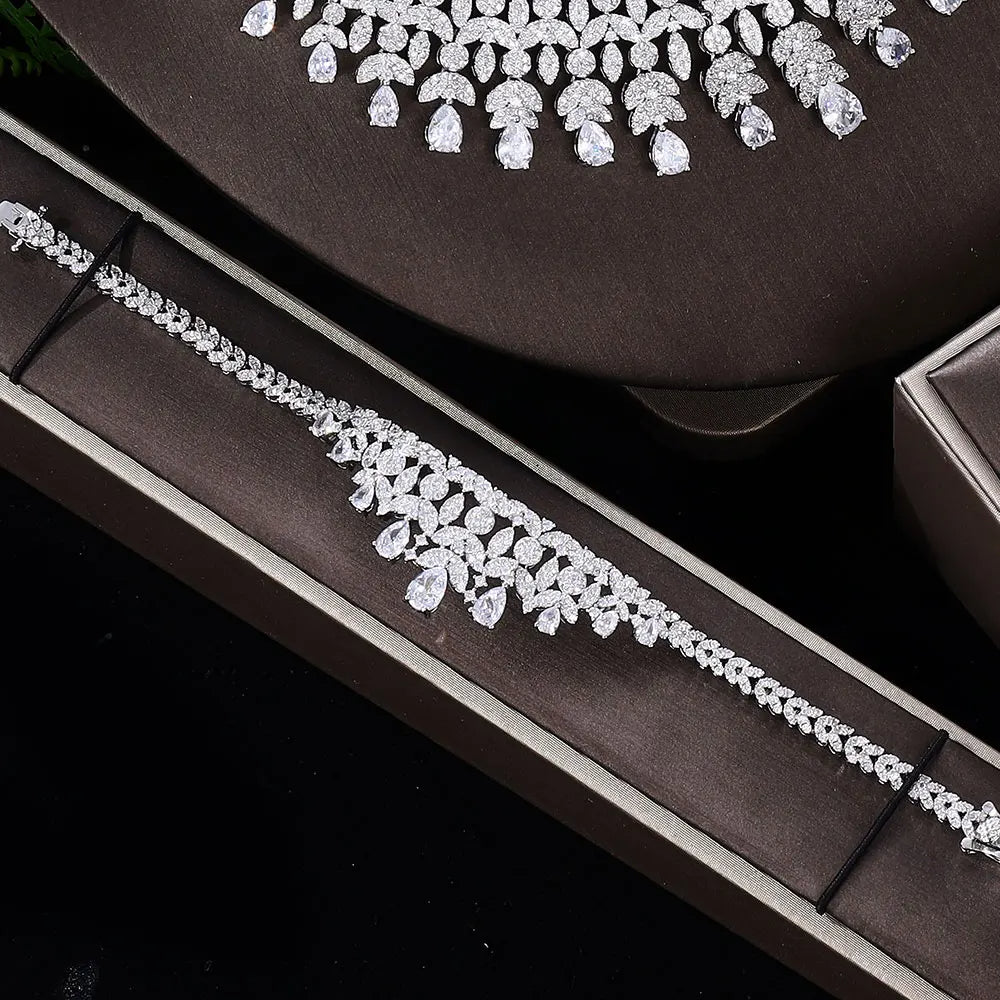 4 Piece Metal Jewelry Necklace Set / Ruchi