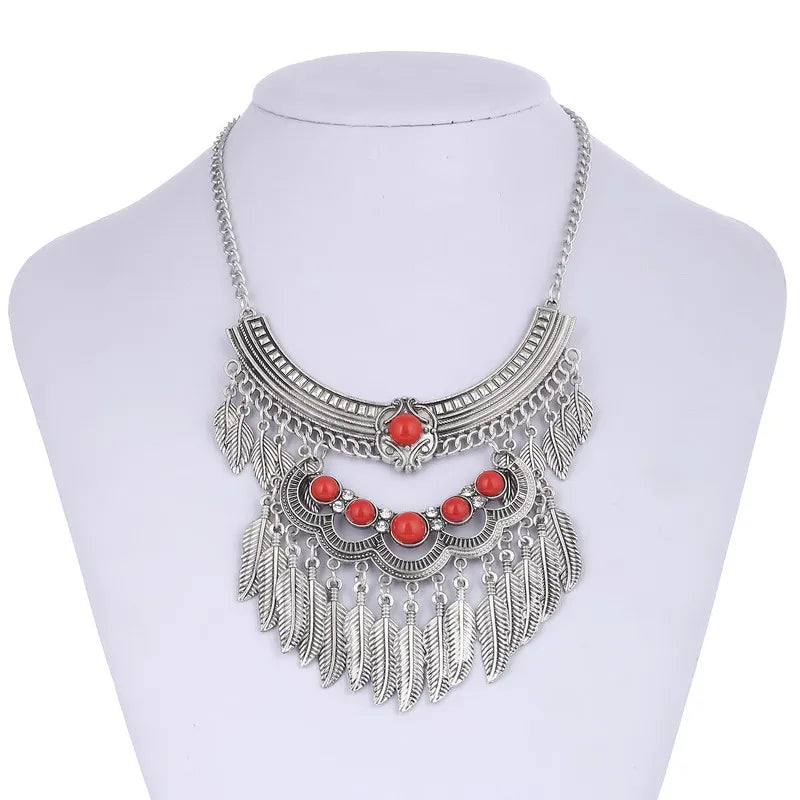 Leaf Shaped Vintage Necklace For Women / Ruchi