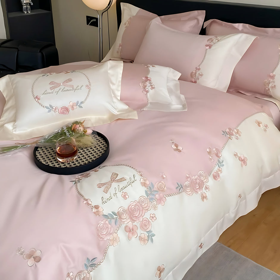 French-Style Fitted Floral Cotton Bedding Set / Ruchi