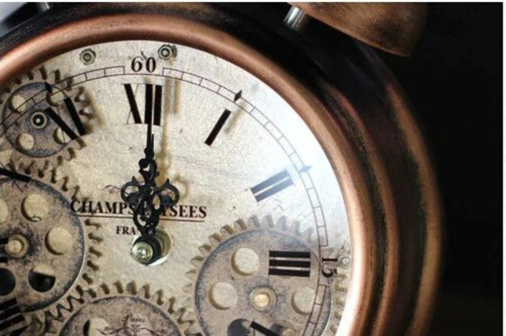 Vintage Mechanical Metal Alarm Clock for Your Home - RuchiCollection