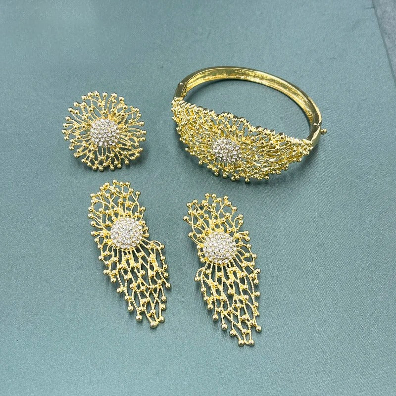 4 Pcs Trendy Gold Plated Women Jewelry Set / Ruchi