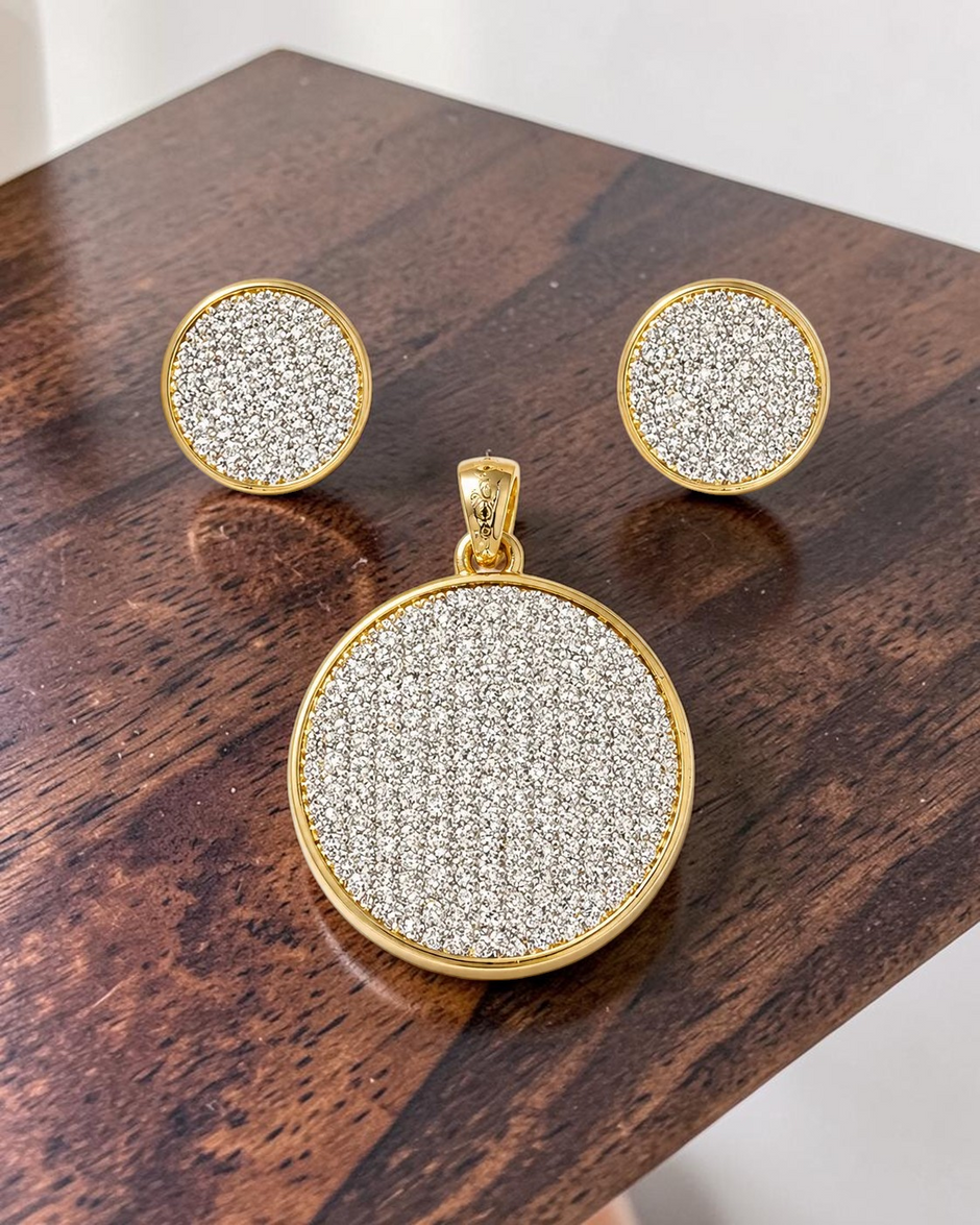 Circular American Diamond Earrings And Pendant Set / Ruchi