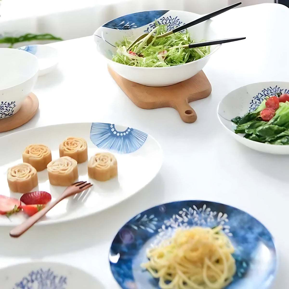 32 Pieces Ceramic Kitchen Dinnerware Set / Ruchi