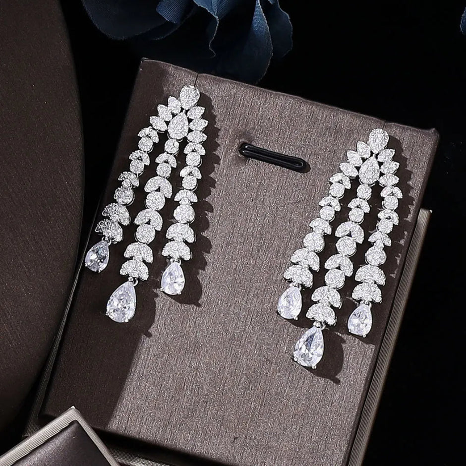 4 Piece Metal Jewelry Necklace Set / Ruchi
