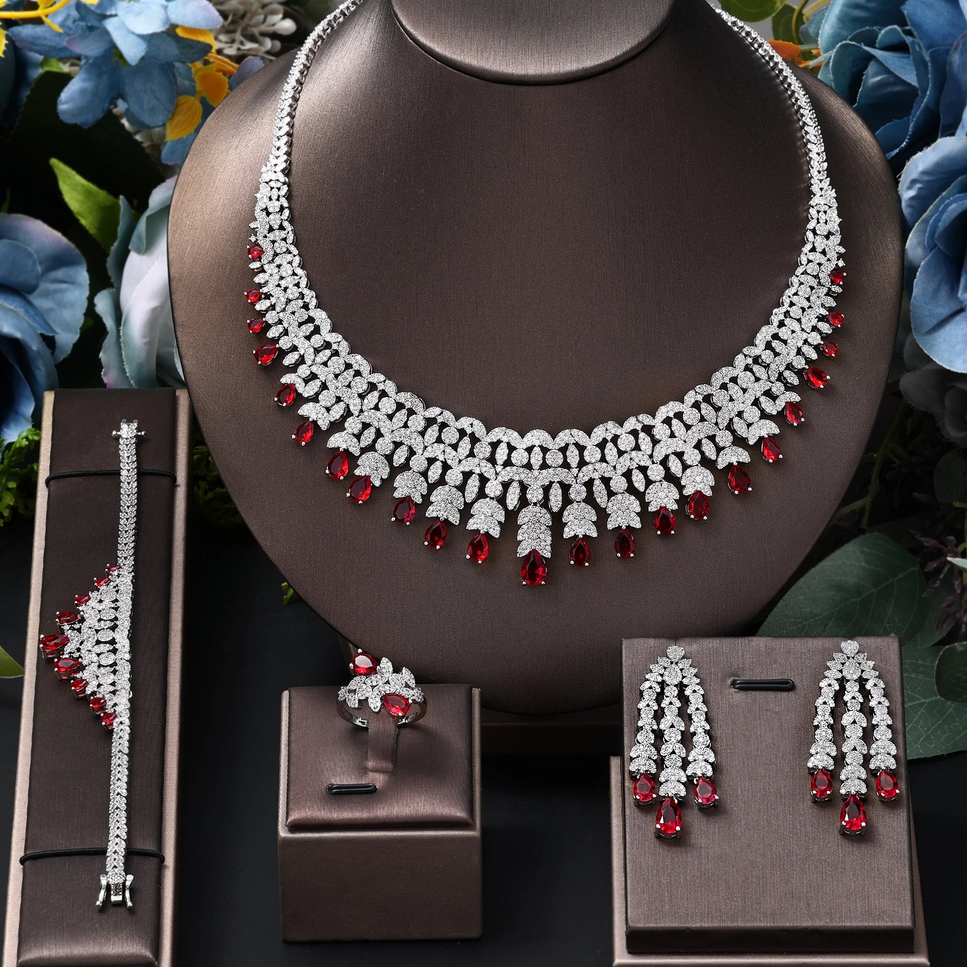 4 Piece Metal Jewelry Necklace Set / Ruchi