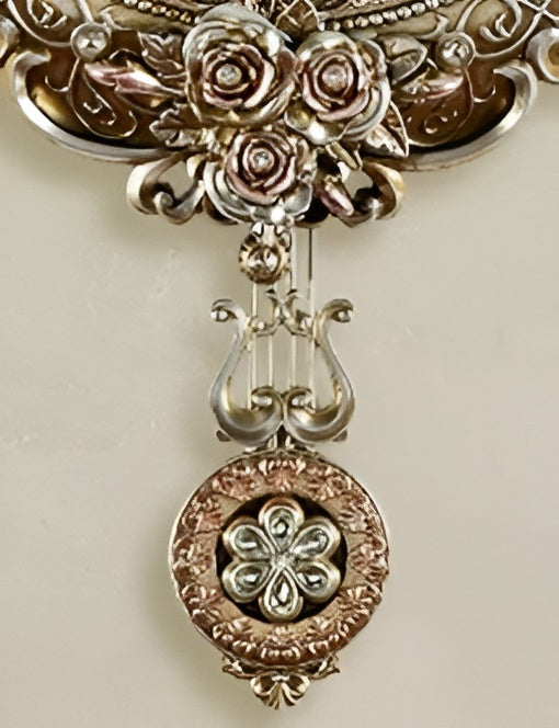 Luxurious European Floral Design Wall Clock