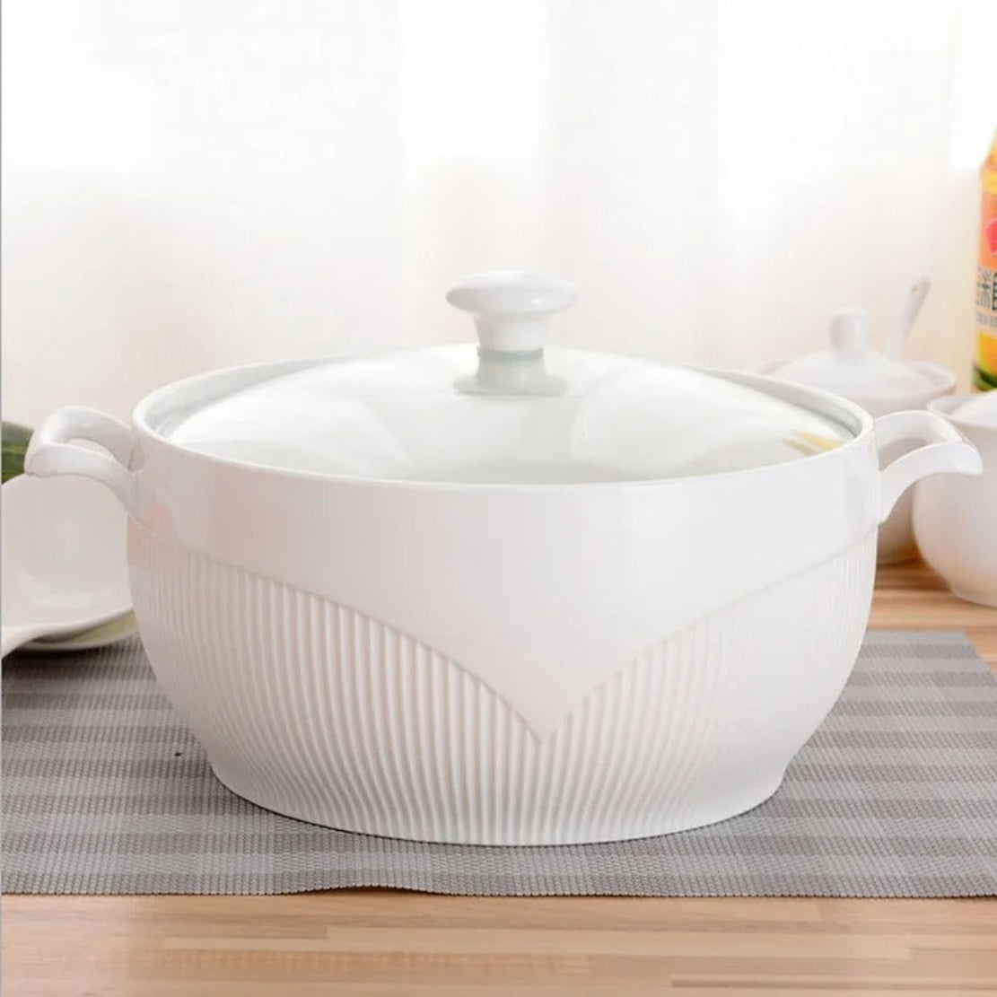 Round Ceramic Soup Bowl With Lid / Ruchi