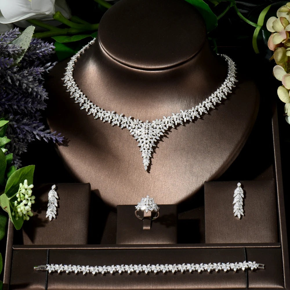 Elegant AAA Cubic Zircon Leaf Pattern Crystal Metal Golden Necklace Set / Ruchi