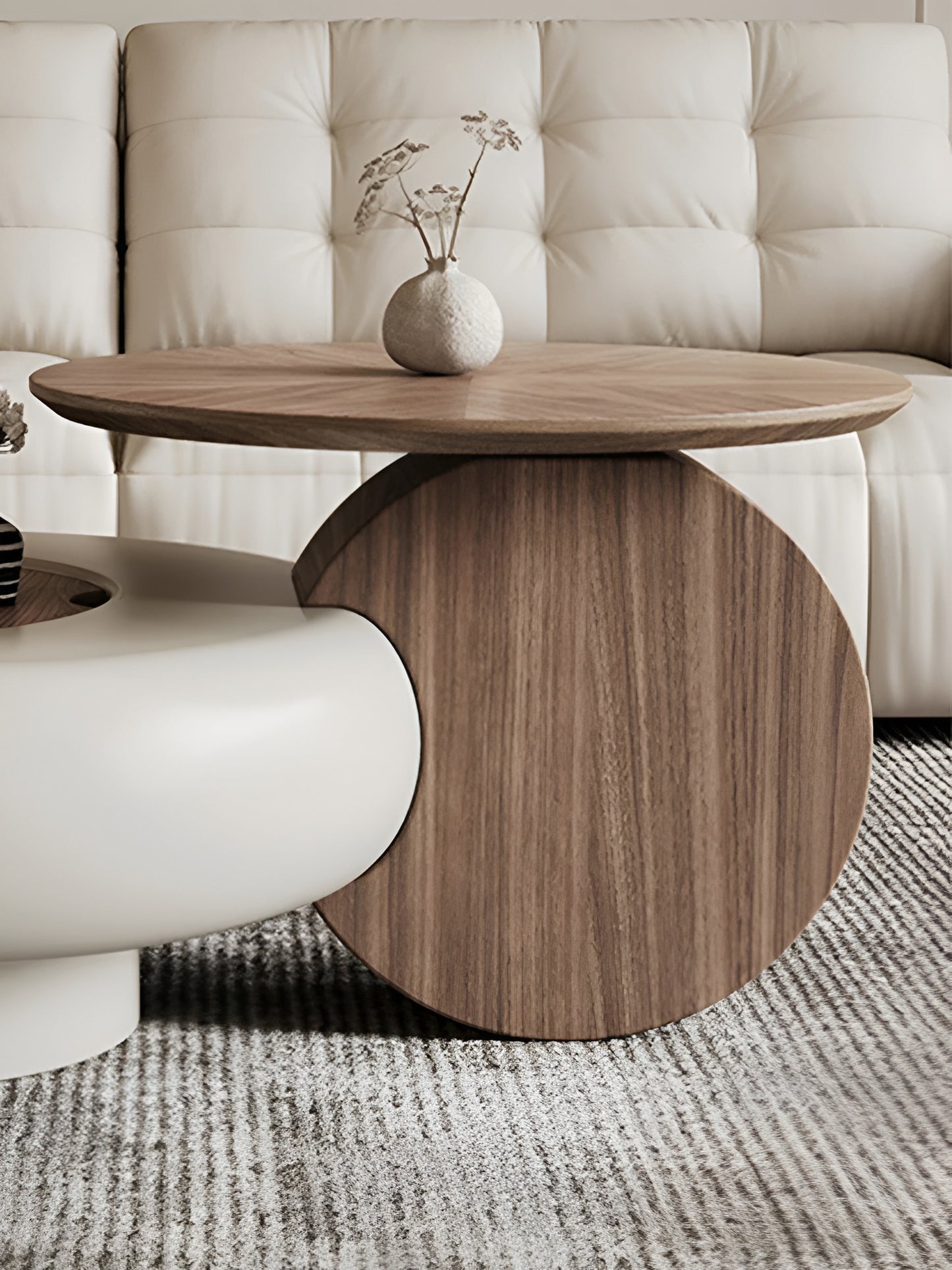 Extendable Round Wooden Coffee Table With Storage / Ruchi