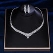 Exquisitely Crafted Crystal Metal Jewelry Set / Ruchi