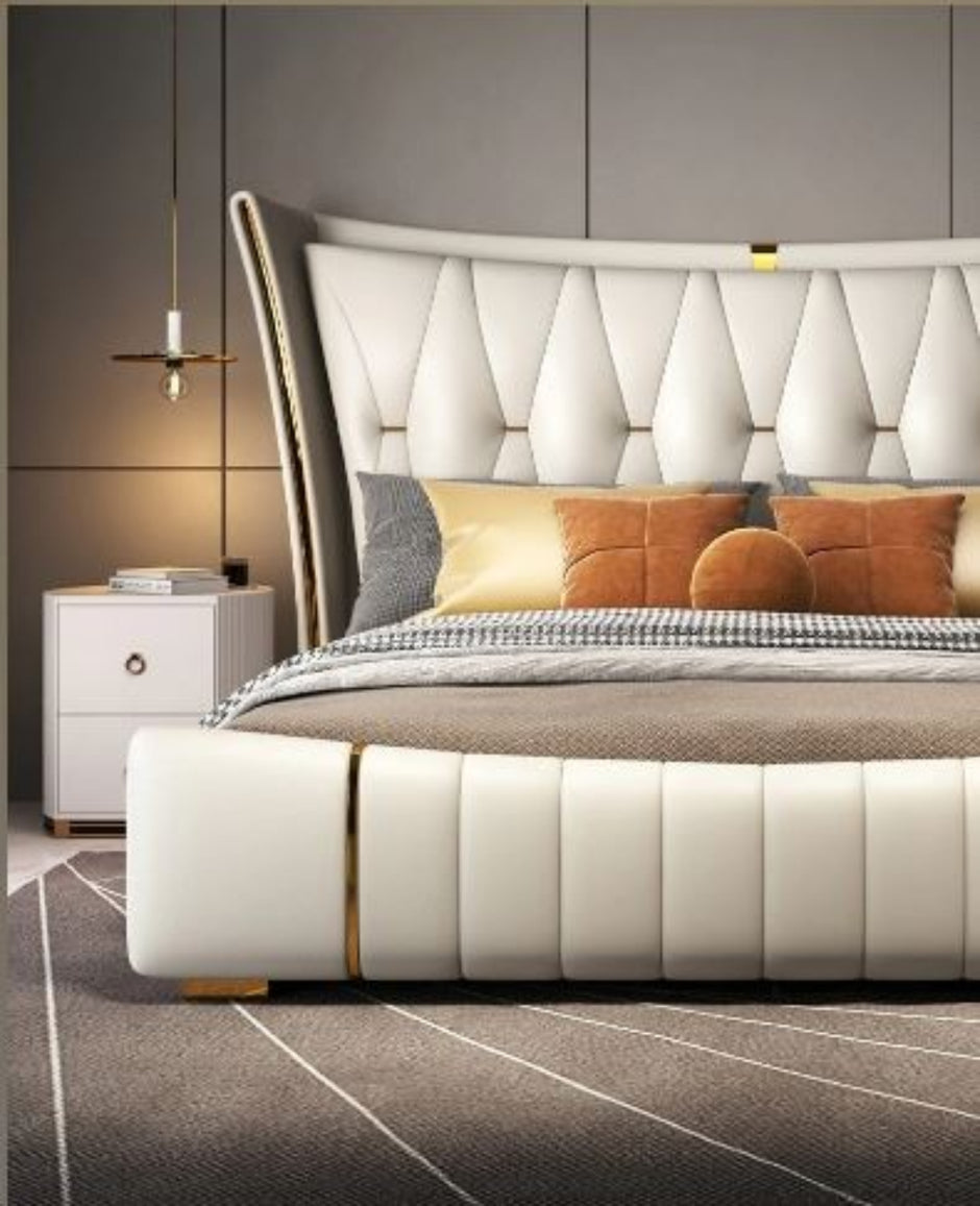 Luxurious King Size Bed With Night-Stand / Ruchi
