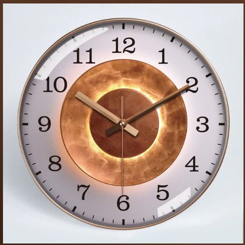 Classical Metal Style Round Wall Clock / Ruchi